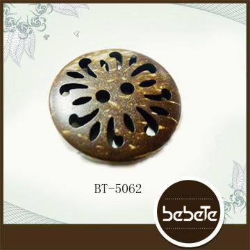 new arrival competitive price coconut shell button