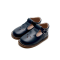 Patentowe skórzane buty do ubrania dla dzieci