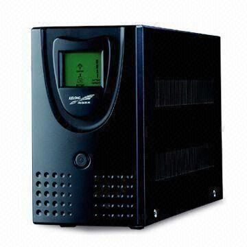 Offline UPS with Internal Battery