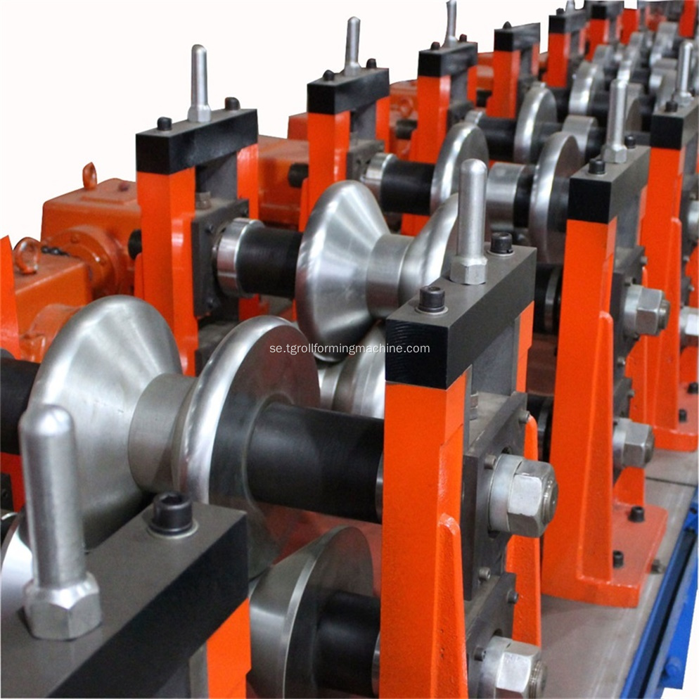 High Speed ​​Two Wave Guardrail Roll Forming Machine