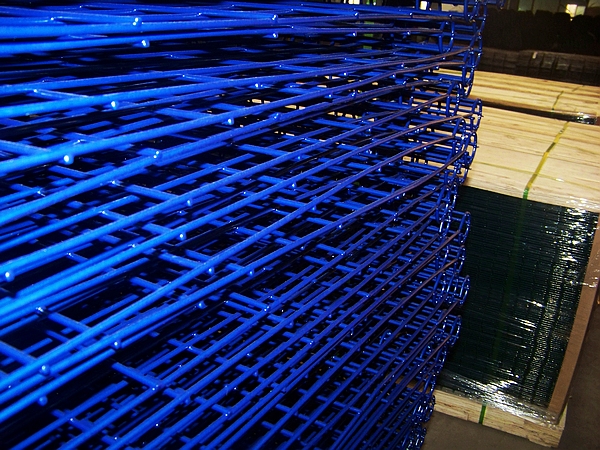Powder Coated Wire Mesh Fence Factory Supply