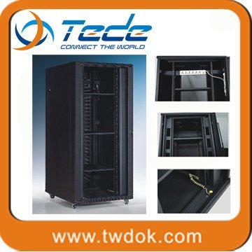 19&quot; free standing network rack