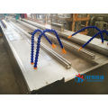 Ligne de production de panneaux de porte moussante en PVC