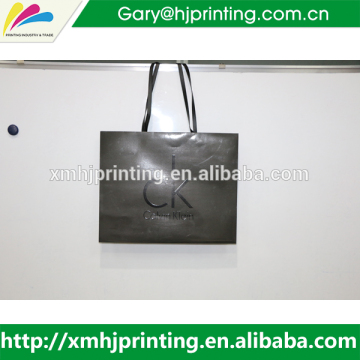 China new design popular UV Coating Paper bag , paper box folding