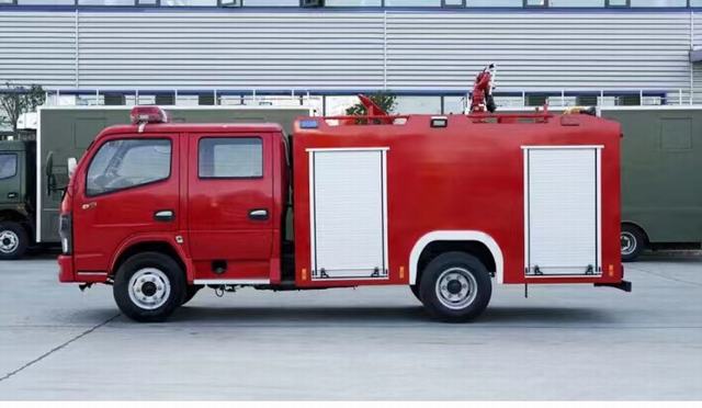 Dongfeng Euro 3 Euro 4 Fire Firemanker Car