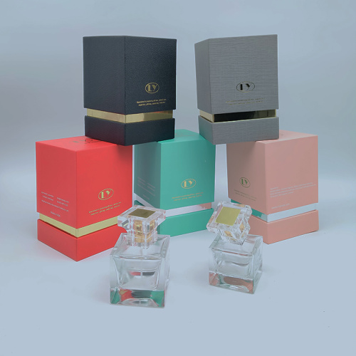 Vierkante kartonnen papier cosmetische parfum fles cadeaubak
