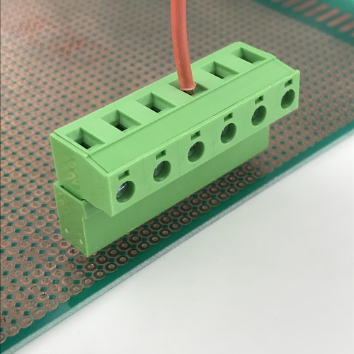 Bornier droit enfichable PCB 6 pôles