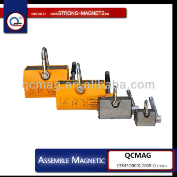 Magnetic clothes hanger/magnetic hooks