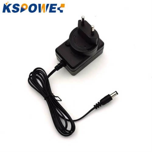 5V 2A 10W 100V-240V Bemeneti csere AC adapter