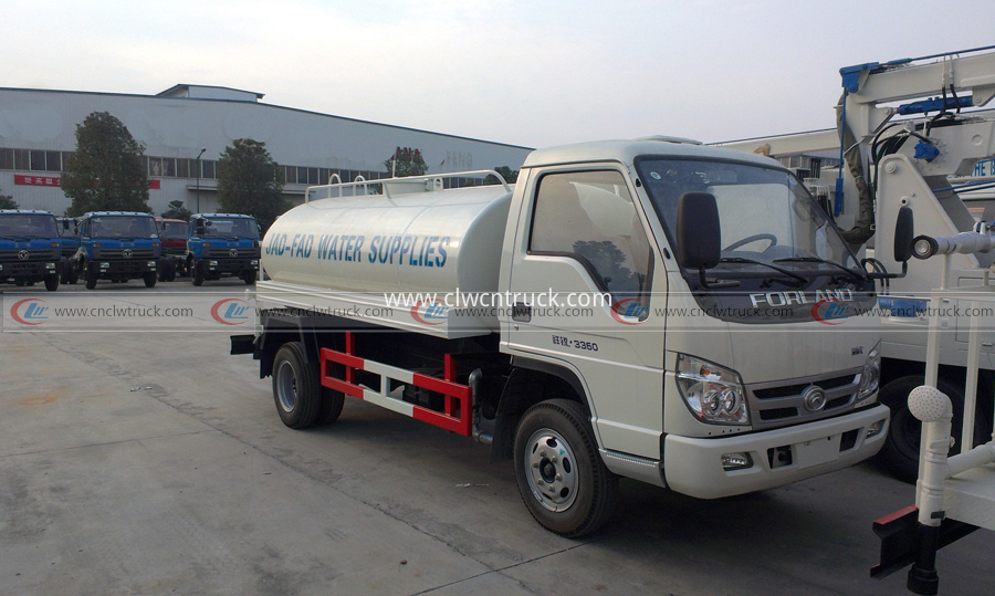 water truck foton