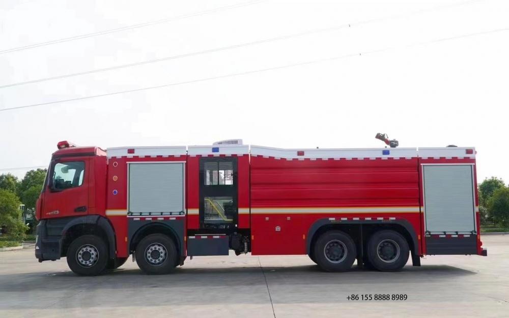 18 Ton Mercedes Foam Fire Truck 2 Jpg