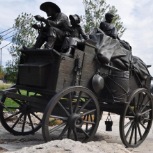 High quality Antique Brass Horse pull carriage sculpture