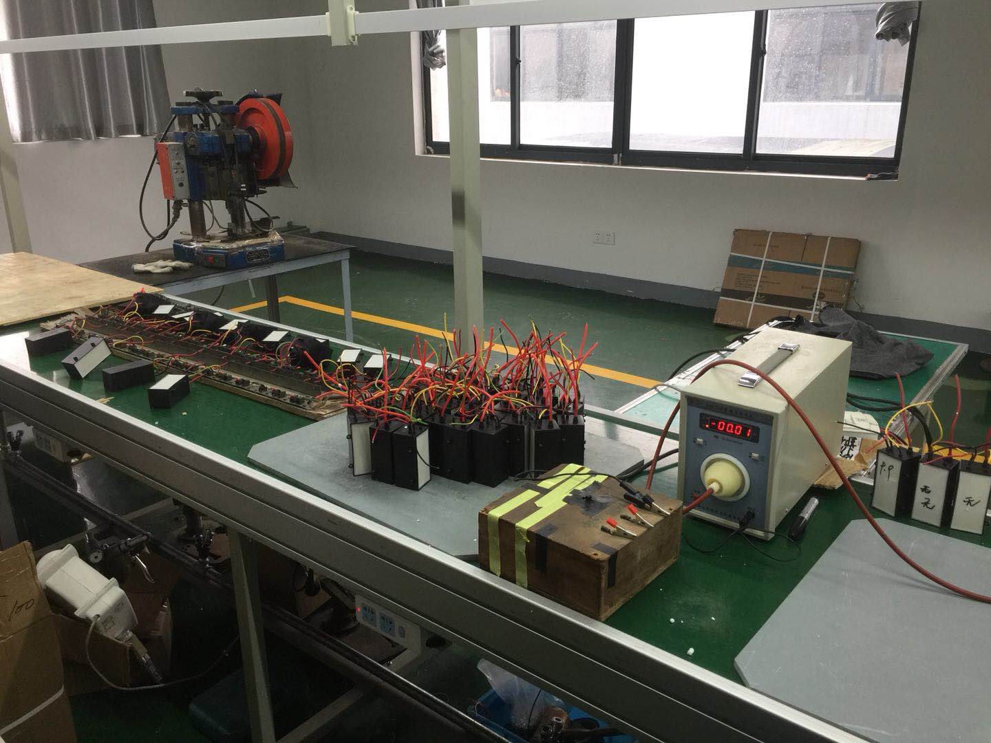 mobile digital battery load tester battery capacity meter discharge tester