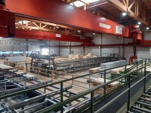 Anti-sway Overhead Stacker Crane