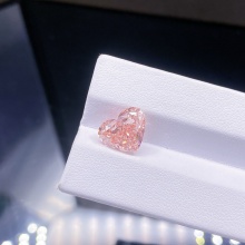 13.03ct Fancy Vivid Pink Lab Diamond VVS2