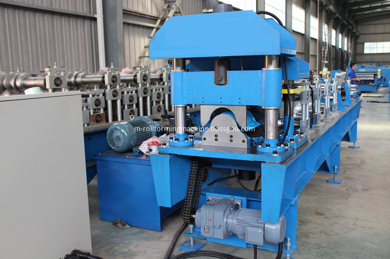 Roof ridge cap roll forming machine