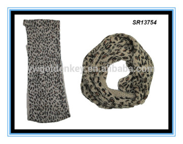 2016 fashion lady's leopard knitted infinity scarf