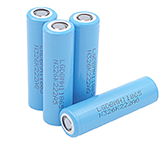 flashlight on 18650 Battery 3200mAh 10A LG