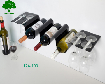 Metal hanging wine rack