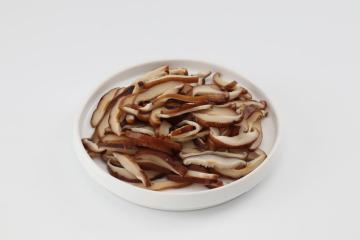 Continued hot frozen sliced shiitake