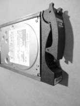 Hard Disk EMC with 300GB and 101-885-126