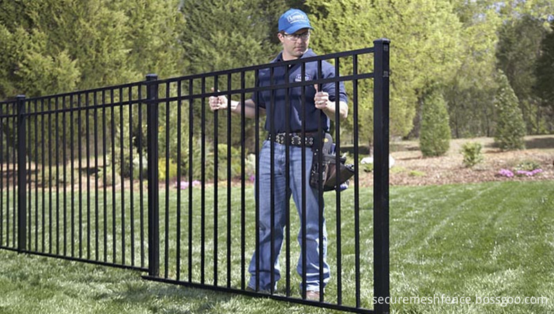 install-aluminum-fence