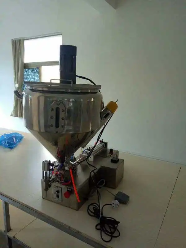 Semi-Automatic Filling Machine with Heating and Stirring for Honey