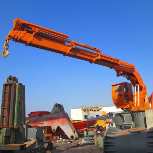 OUCO sells 5T20M folding telescopic boom marine crane with small space