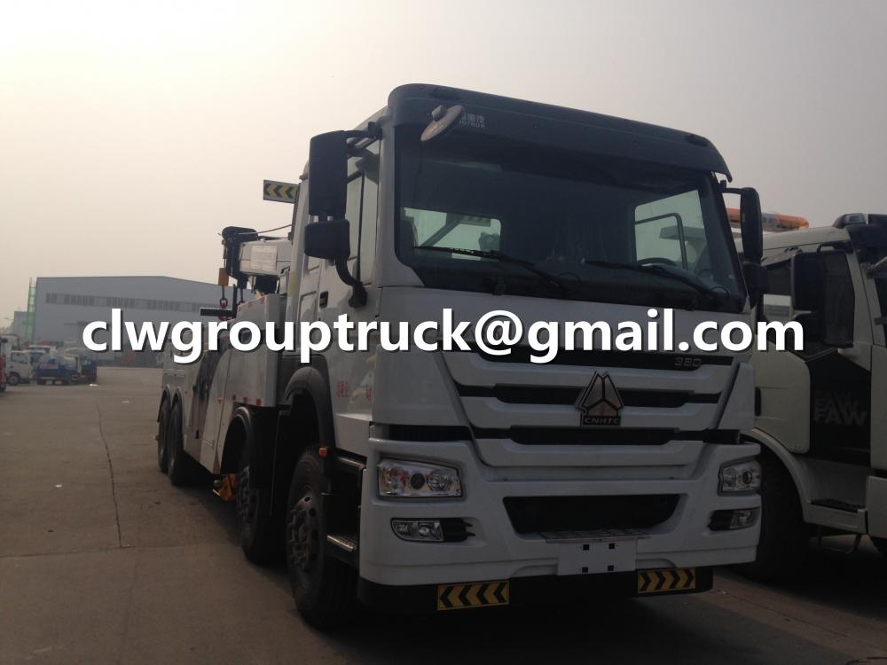 SINOTRUCK HOWO 8X4 LHD / RHD هادم شاحنة