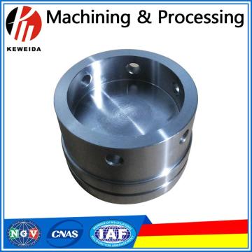 Low tolerance male rotor bearing sleeve