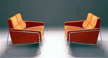 Arne Jacobsen Series 3300 Easy Chair