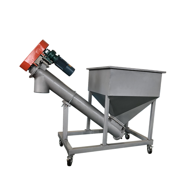 Low noise screw conveyor for flour