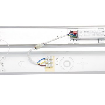 85 Industriële LED-stofdichte latfitting