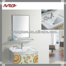 Deluxe bathroom cabinet