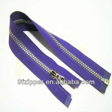 NO.3 Silver Teeth Plastic Zipper