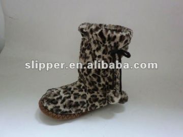 Ladies leopard boot