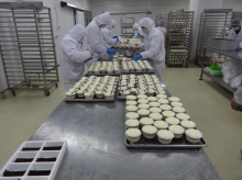 Ethiopian food cleaning room