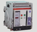 Intelligent universal air circuit breaker