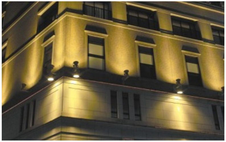 Outdoor LED project lighting for architectural