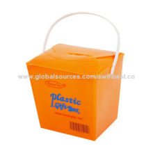 Plastic barrel with handle