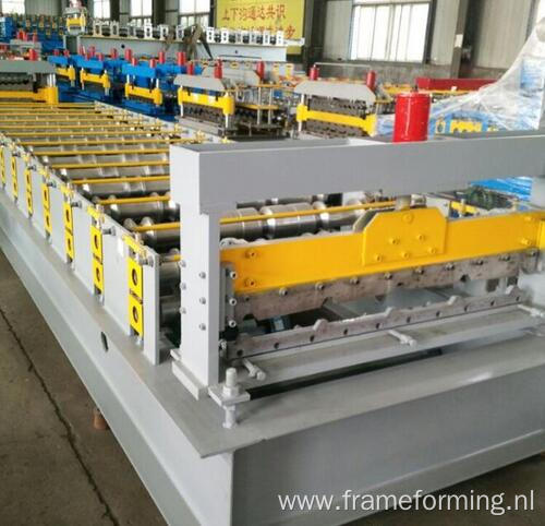 2016 new wall panel roofing sheet 840 steel sheet roll formnig machine