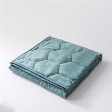 Solid Bamboo fiber gravity quilted weighted blanket