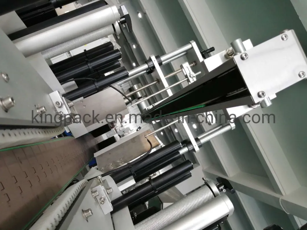 Automatic Vertical Flat Bottle Double Sided Self Adhesive Labeling Machine Packing Machine