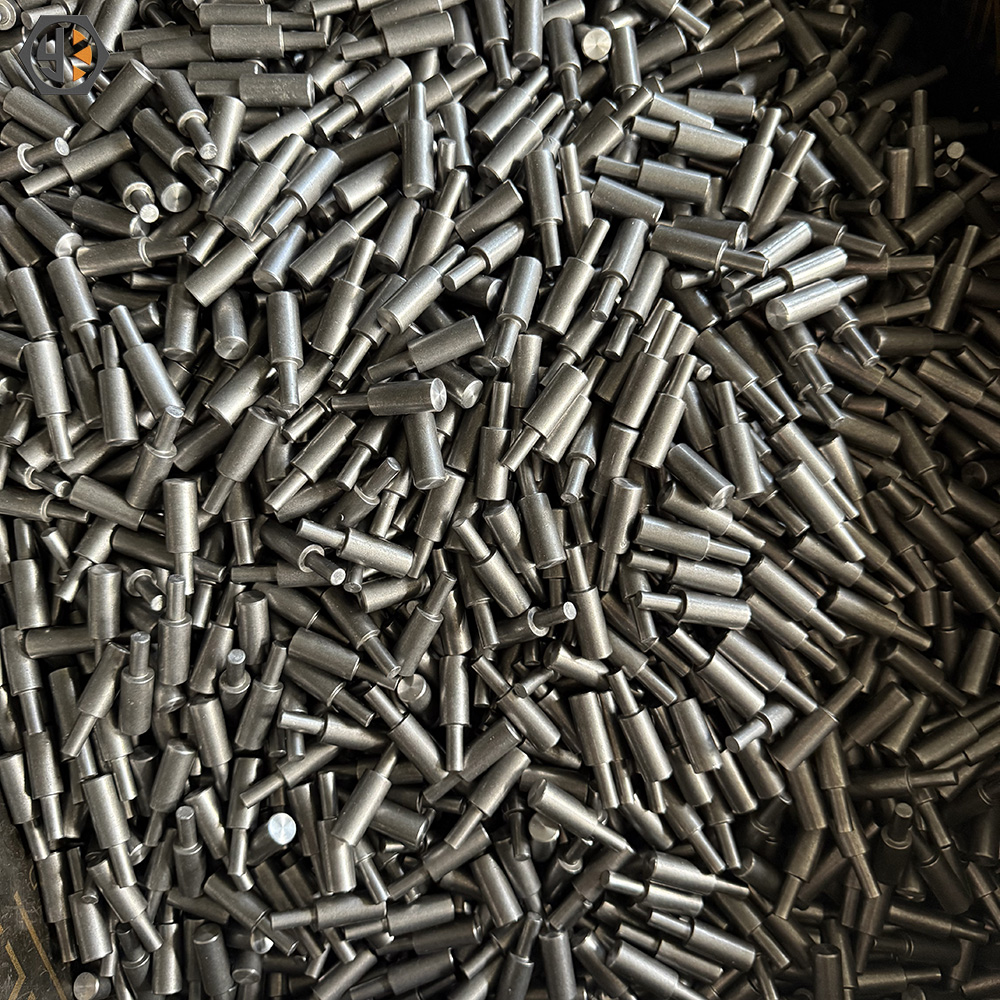 hegesztés a zsanéron (9) weld on hinge(9)