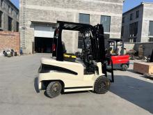 Electric forklift promotion discounts freezing point