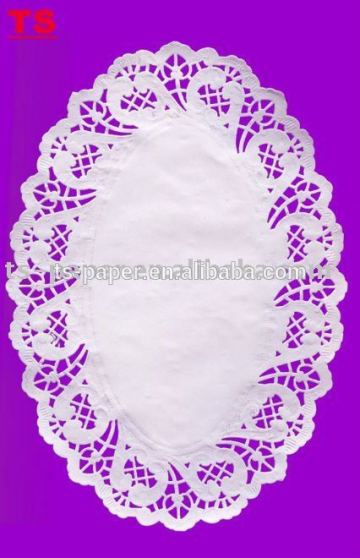 oval paper doily with printed color