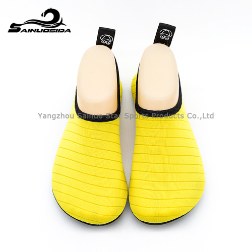 yellow neoprene waterproof diving shoes