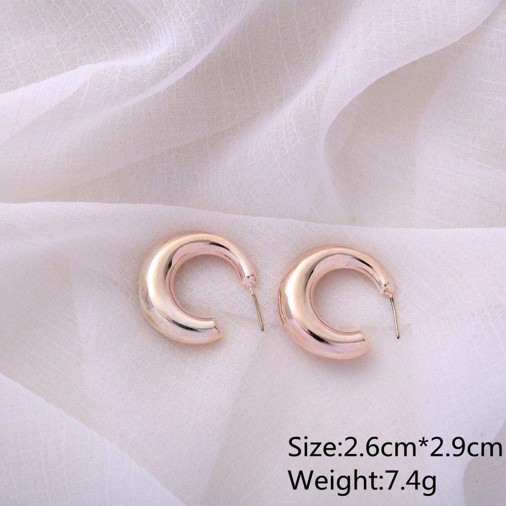 Customized high quality rose gold plated copper jewelry hollow simple earrings fashion accessories factory direct wholesale