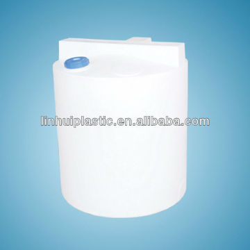 rotomolded plastic tank