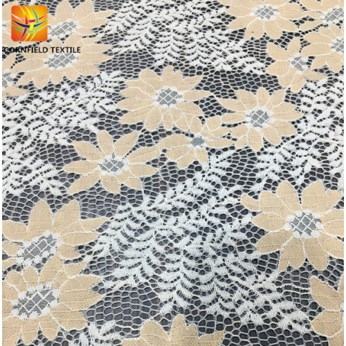 Nouveaux produits 100% polyester tissu de dentelle de broderie